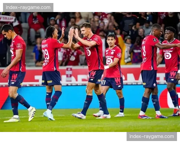 深度报道:里尔边路战术解析,如何两球击破兰斯防线 深度报道:里尔边路战术解析,如何两球击破兰斯防线